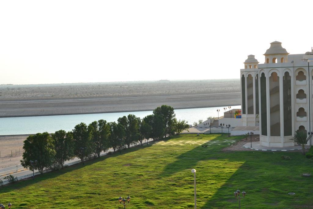 Cassells Ghantoot Hotel & Resort Buitenkant foto