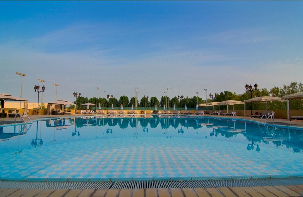Cassells Ghantoot Hotel & Resort Buitenkant foto